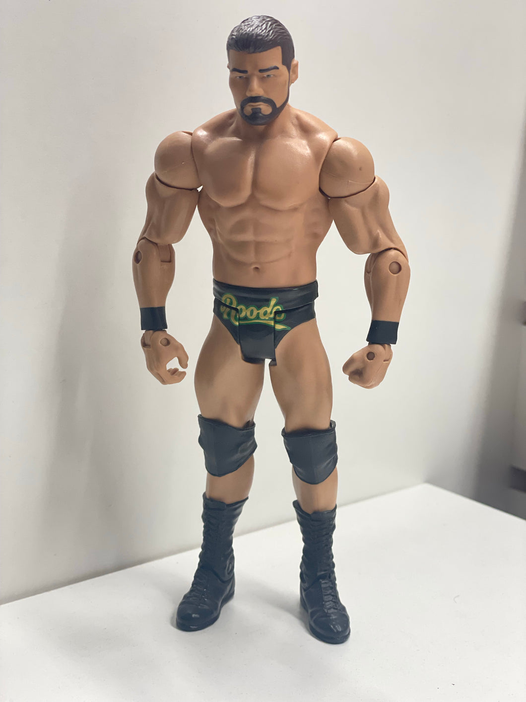 WWE Loose Basic Bobby Roode