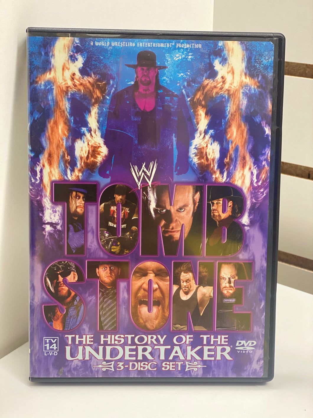WWE Tomb Stone. The history of The Undertaker (3 Disc Set)
